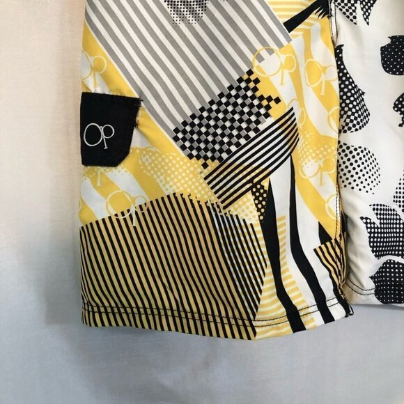 Vintage OP  Mens 38 Board Shorts in White/Black /Yellow Graphics - Picture 6 of 16